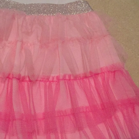 EUC Children’s boutique le top outfit - Picture 3 of 3